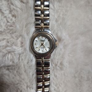 Galaxie by Elgin Watch Mixed Tones Gold Tone Silver Tone Metal Classic Preppy ✨️